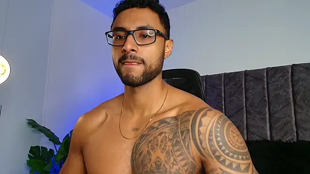 Snapshot of LiamGarcia1 chatting on 20, 10, 2025 LiamGarcia1 online show from 20, 10, 2025