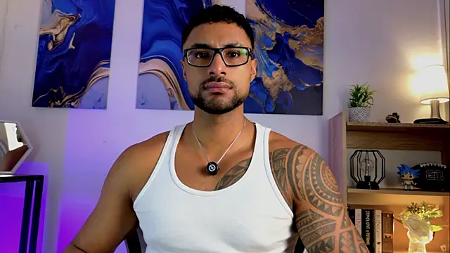 Snapshot of LiamGarcia1 chatting on 8, 7, 2026 LiamGarcia1 online show from 8, 7, 2026