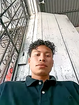 Snapshot of kgmc2 chatting on 17, 12, 2024 kgmc2 online show from 17, 12, 2024