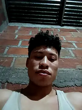 Snapshot of kgmc2 chatting on 1, 3, 2025 kgmc2 online show from 1, 3, 2025