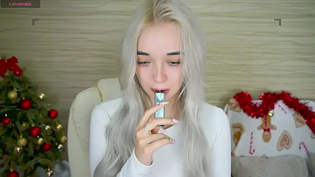 Ashley S online show from 4, 1, 2025