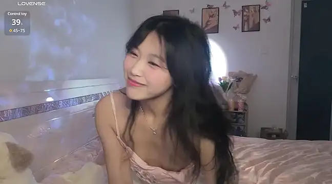 Luminous163 online show from 3, 1, 2025