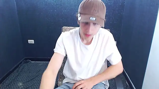 Kerverr  online show from 8, 11, 2025