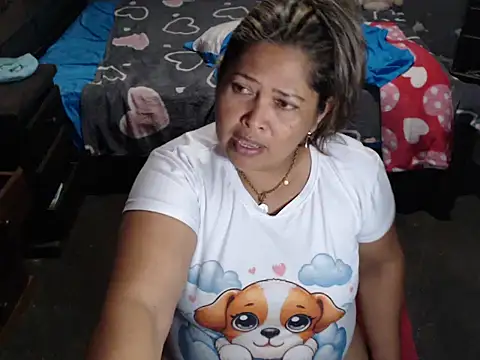 Snapshot of CANDYSWEET51 chatting on 10, 5, 2026 CANDYSWEET51 online show from 10, 5, 2026