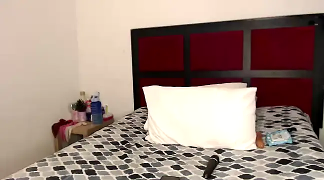 SlimRose24 online show from 12, 3, 2025