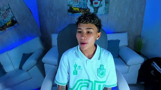 Snapshot of nova_sex01 chatting on 21, 10, 2025 nova sex01 online show from 21, 10, 2025