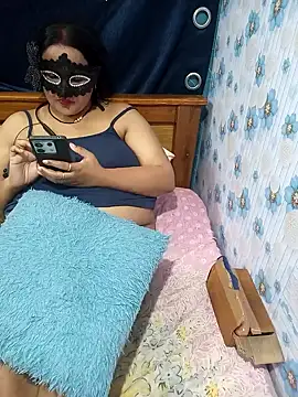 Snapshot of tina8th chatting on 23, 2, 2025 tina8th online show from 23, 2, 2025