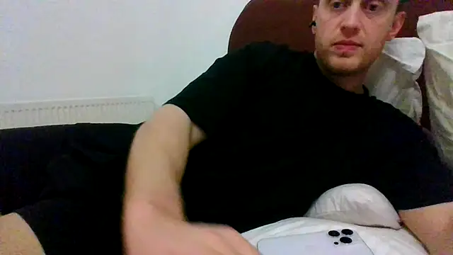 Snapshot of Noshame1994 chatting on 20, 3, 2026 Noshame1994 online show from 20, 3, 2026