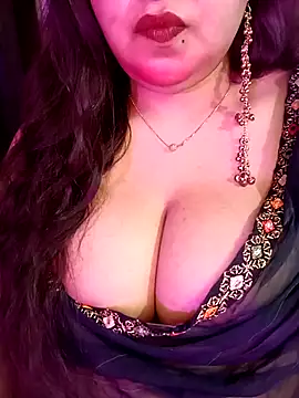 Suhanakhan00 online show from 25, 4, 2026