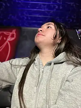 Sophie LS online show from 19, 4, 2026