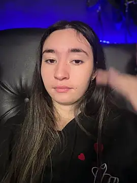 Sophie LS online show from 23, 4, 2026