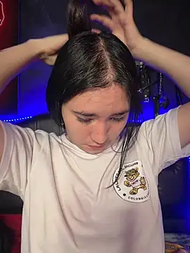 Sophie LS online show from 24, 4, 2026