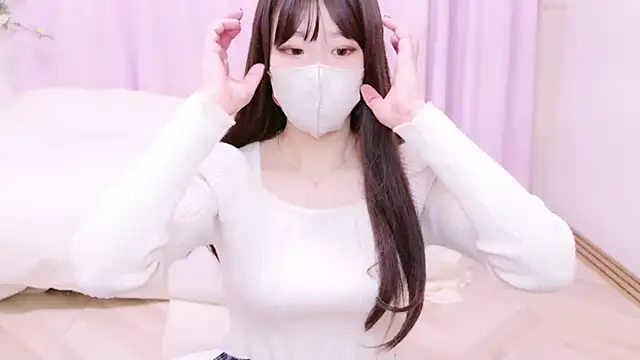 SUZU-oO online show from 16, 1, 2025