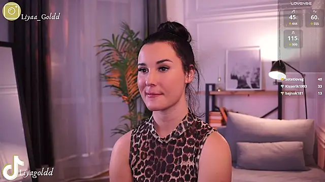 Snapshot of Liya_Gold_ chatting on 16, 12, 2024 Liya Gold  online show from 16, 12, 2024