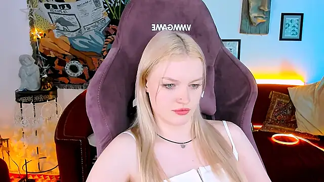 Snapshot of GraceGlamour chatting on 26, 1, 2025 GraceGlamour online show from 26, 1, 2025