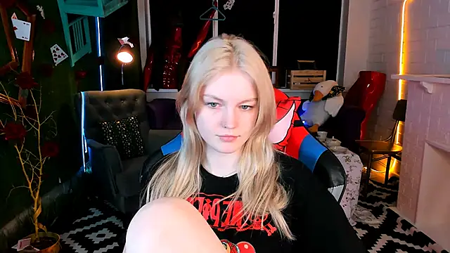 Snapshot of GraceGlamour chatting on 15, 3, 2025 GraceGlamour online show from 15, 3, 2025