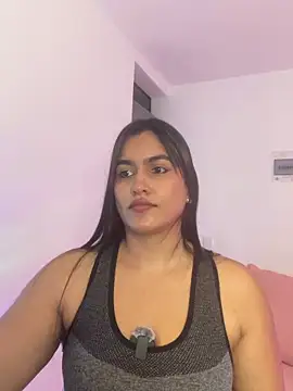 Snapshot of isabella_aristi03 chatting on 10, 5, 2026 isabella aristi03 online show from 10, 5, 2026