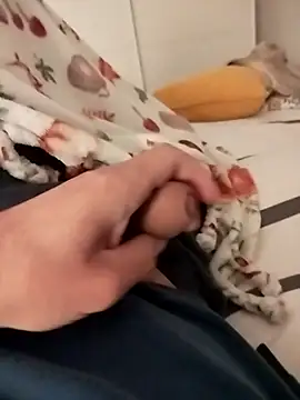 Snapshot of ptrz990 chatting on 12, 1, 2026 ptrz990 online show from 12, 1, 2026