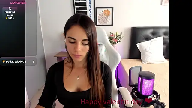 Sara lopez 28 online show from 17, 2, 2026