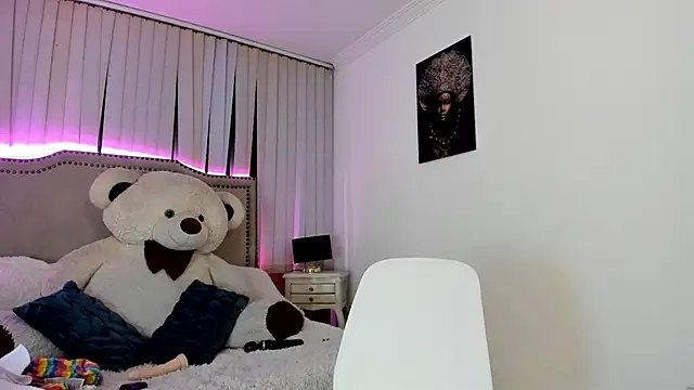 Valentina Se online show from 18, 12, 2024