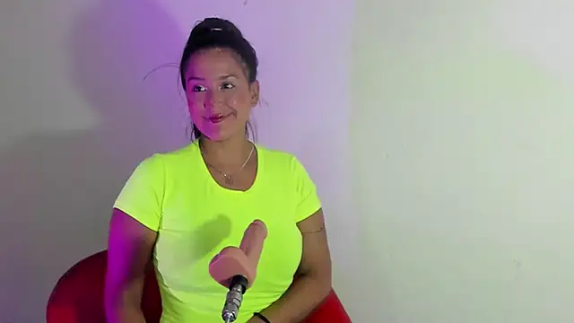 sharoncute1 online show from 30, 4, 2026