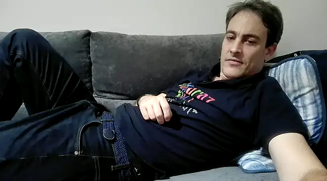 Snapshot of basquehotboy chatting on 7, 12, 2024 basquehotboy online show from 7, 12, 2024