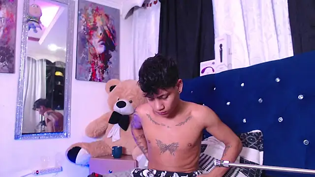 Sexys Boys Hot1 online show from 23, 10, 2025