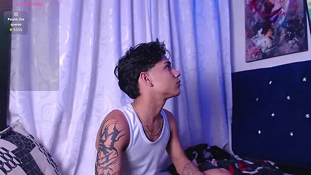 Sexys Boys Hot1 online show from 5, 12, 2025