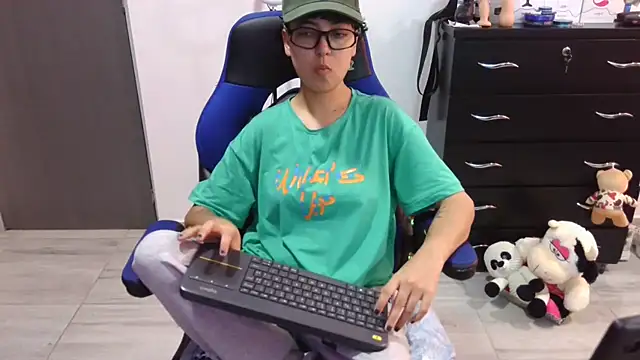 thomascooper7 online show from 14, 12, 2025