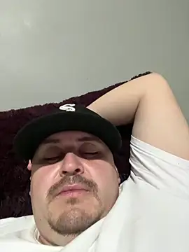 Snapshot of RodeMud chatting on 7, 2, 2026 RodeMud online show from 7, 2, 2026