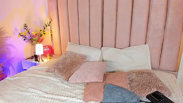 Milan ebony online show from 25, 10, 2025