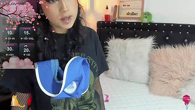 Snapshot of meow_mota chatting on 10, 3, 2025 meow mota online show from 10, 3, 2025