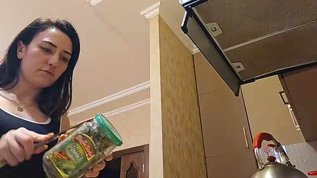 AlejandraDelaney online show from 7, 2, 2025