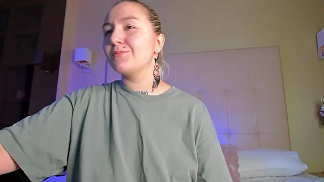 Debbie Taylor online show from 21, 10, 2025