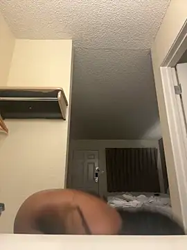 Snapshot of miamiworld chatting on 4, 11, 2025 miamiworld online show from 4, 11, 2025