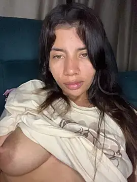 Snapshot of adop_me__ chatting on 11, 1, 2026 adop me online show from 11, 1, 2026