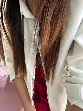 Snapshot of adop_me__ chatting on 1, 3, 2026 adop me online show from 1, 3, 2026