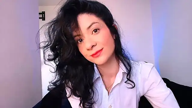 Snapshot of miabeautyxx chatting on 11, 2, 2026 miabeautyxx online show from 11, 2, 2026