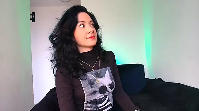 Snapshot of miabeautyxx chatting on 14, 2, 2026 miabeautyxx online show from 14, 2, 2026