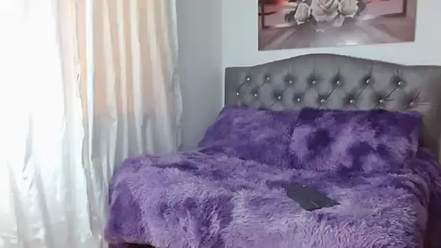 lily f00x online show from 19, 3, 2025