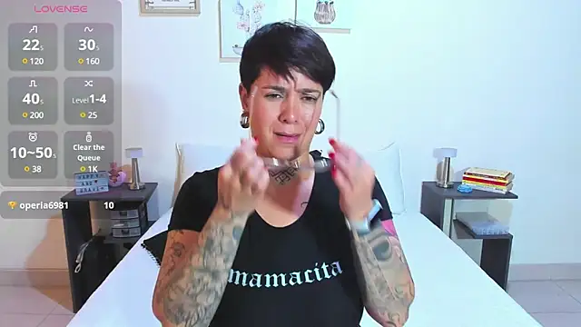 Snapshot of KatInk chatting on 18, 12, 2024 KatInk online show from 18, 12, 2024