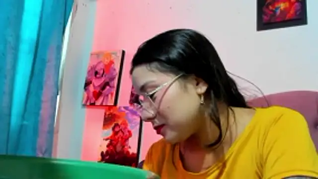 Snapshot of teffy_lee chatting on 8, 3, 2026 teffy lee online show from 8, 3, 2026