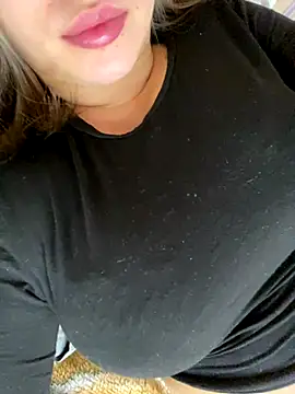 69Laura696 online show from 2, 12, 2024