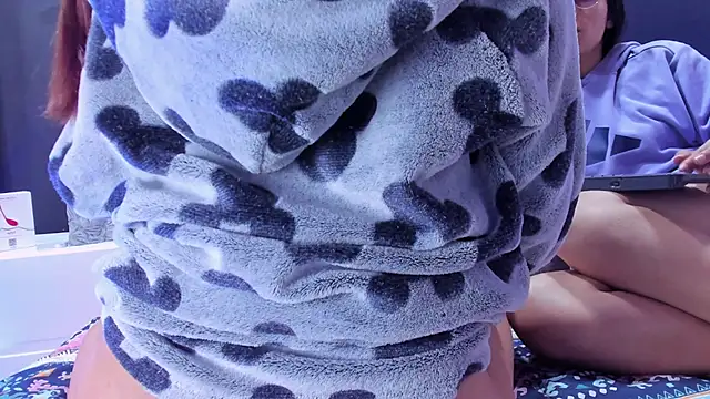 Luci And Sofi online show from 23, 2, 2025