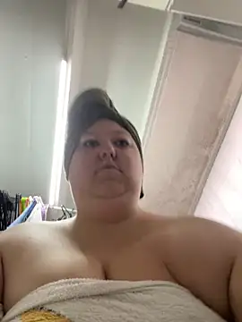 Chloee ep online show from 10, 4, 2026