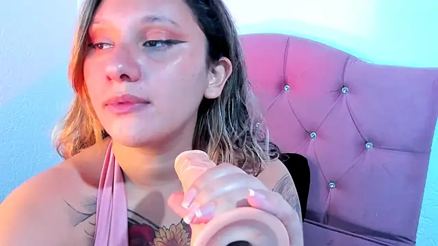 Mila nixon02 online show from 3, 3, 2025