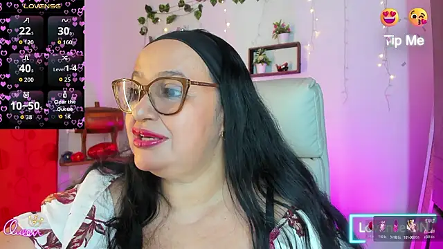 Gia Nahomi online show from 28, 3, 2026