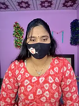 Hot Maleka online show from 4, 11, 2025