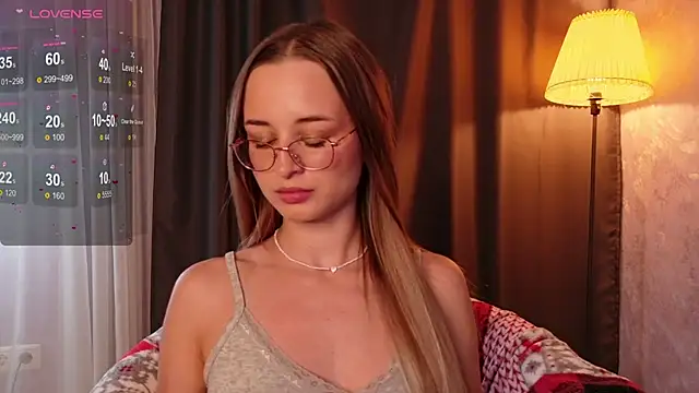 Tiffanyhunt online show from 15, 12, 2025