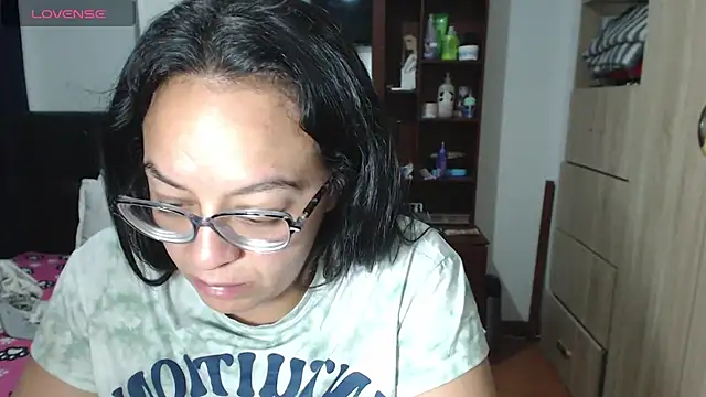 Snapshot of miia-big1boobs_ chatting on 7, 2, 2025 miia-big1boobs online show from 7, 2, 2025